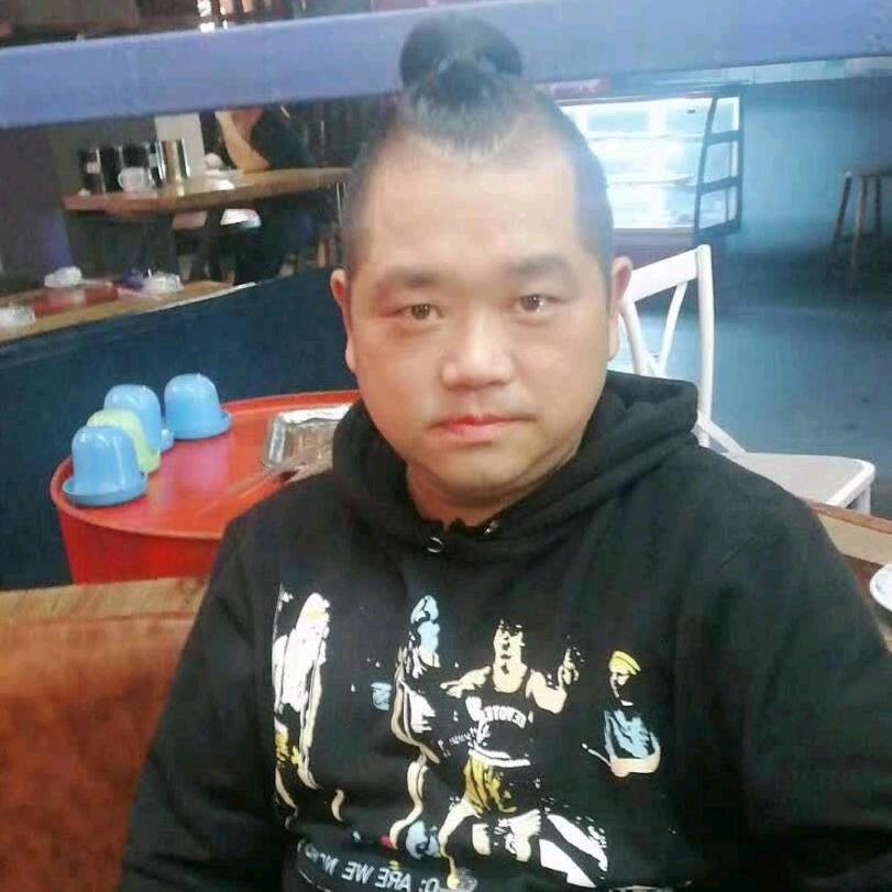 哥不帅但是很坏