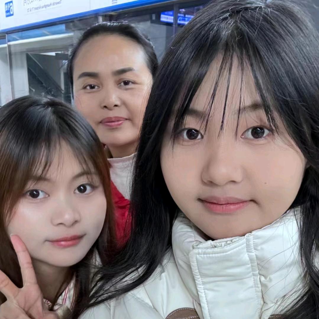 丝雨（拒私聊拒连赞）