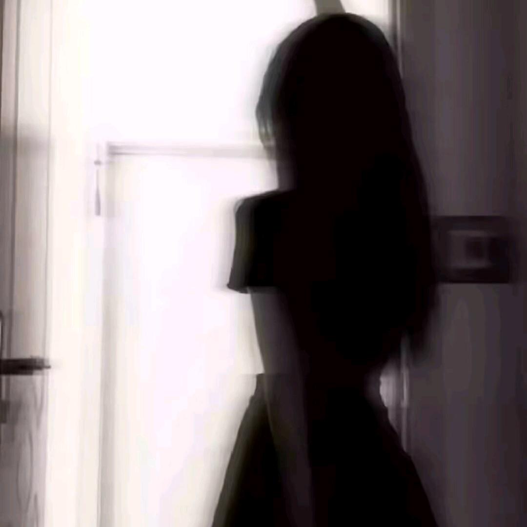 喜欢双清的魔乳影房头像