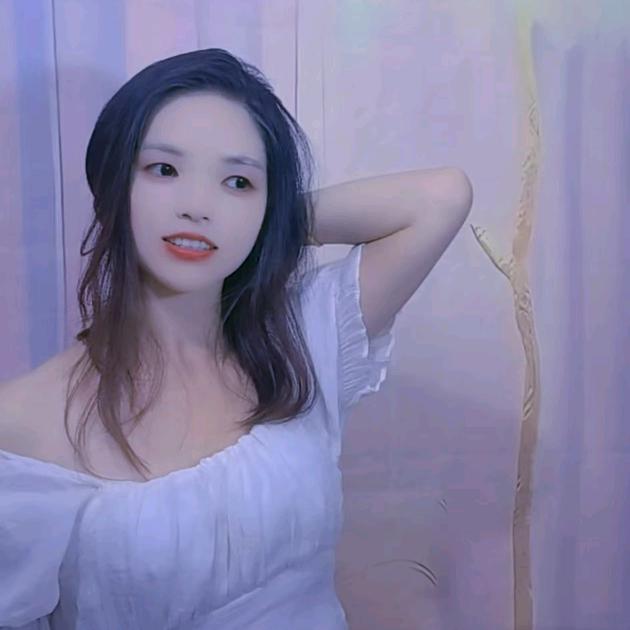 纯纯