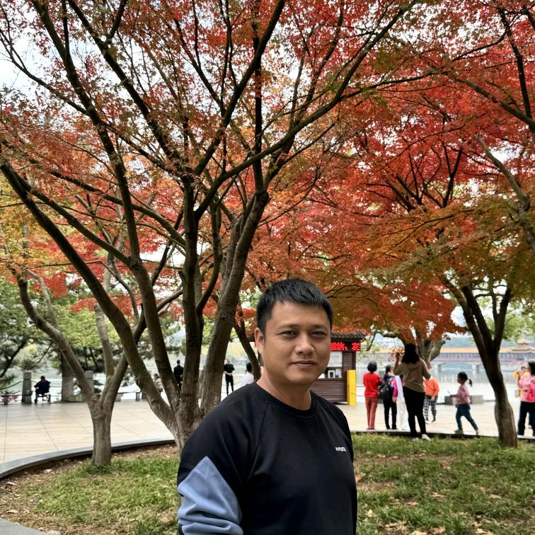 @爱花之人(ง •̀_•́)ง加油