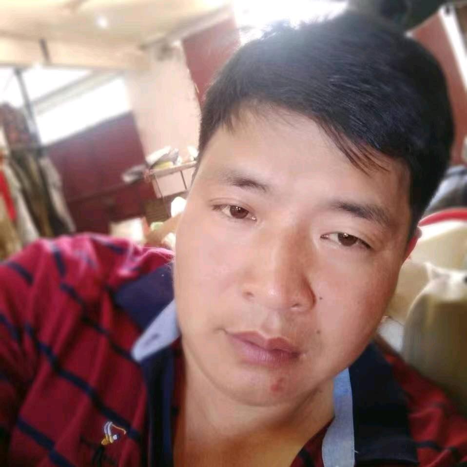 我是个农村人。