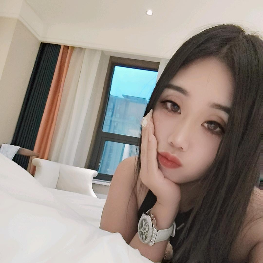 听说🍬很甜