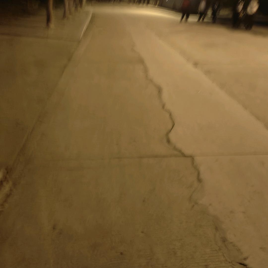 孤独摇滚