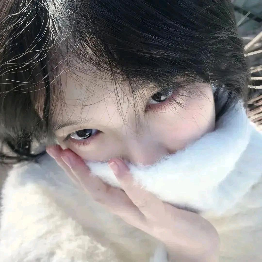 𝘼𝙪𝙧𝙤𝙧𝙖.🦋