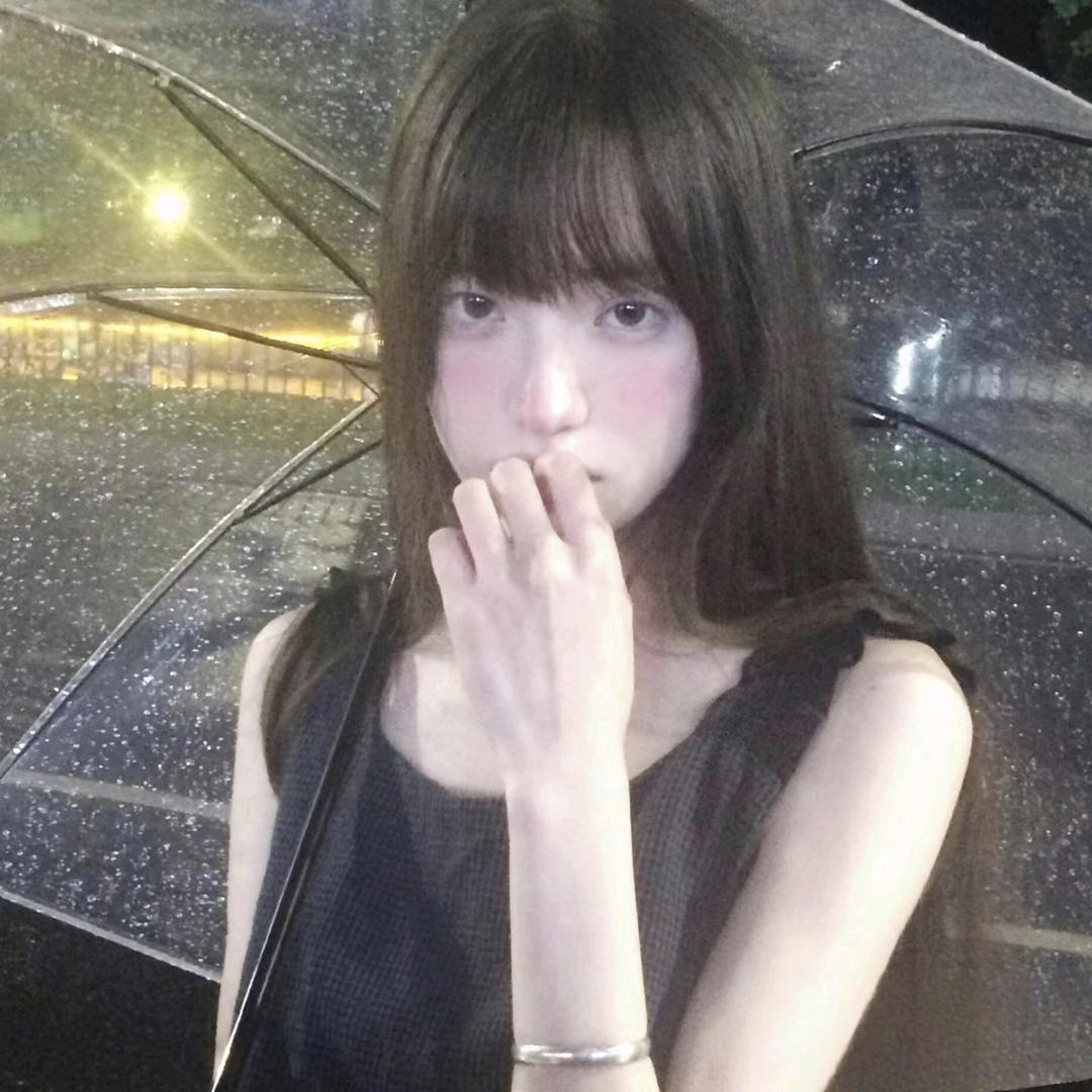 潼潼(●'◡'●)