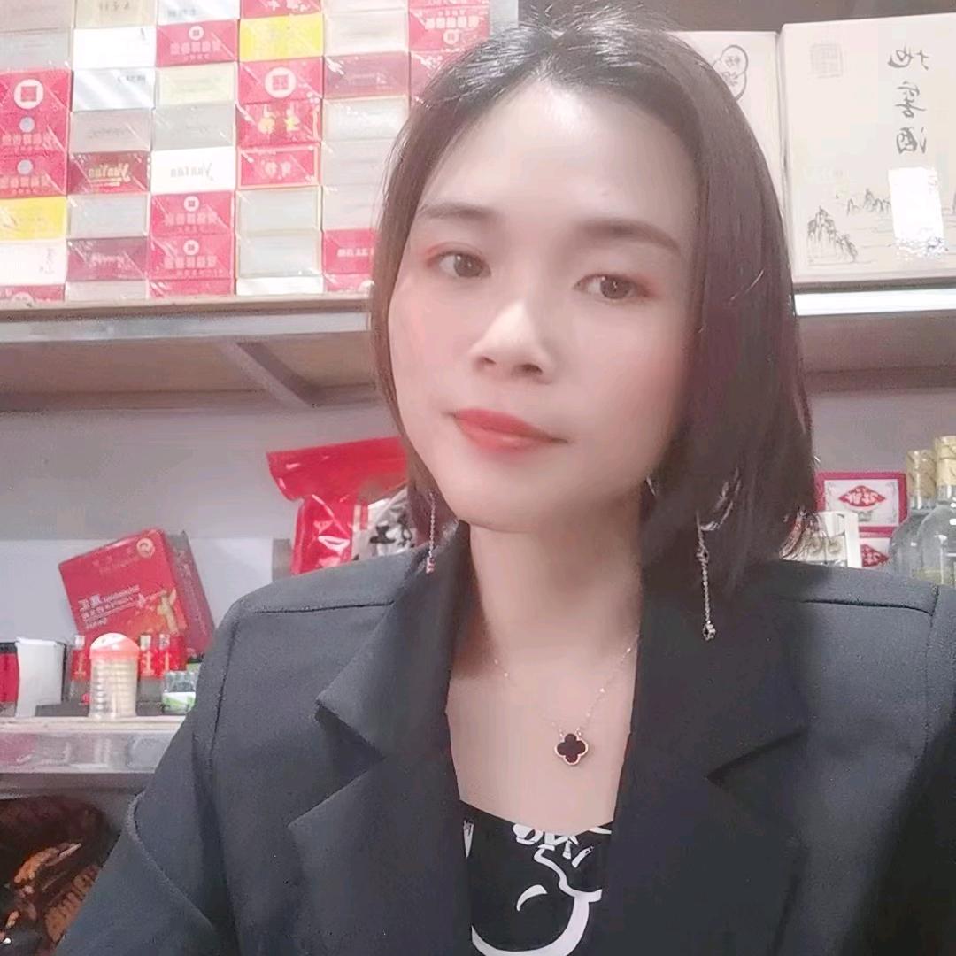 邹小小