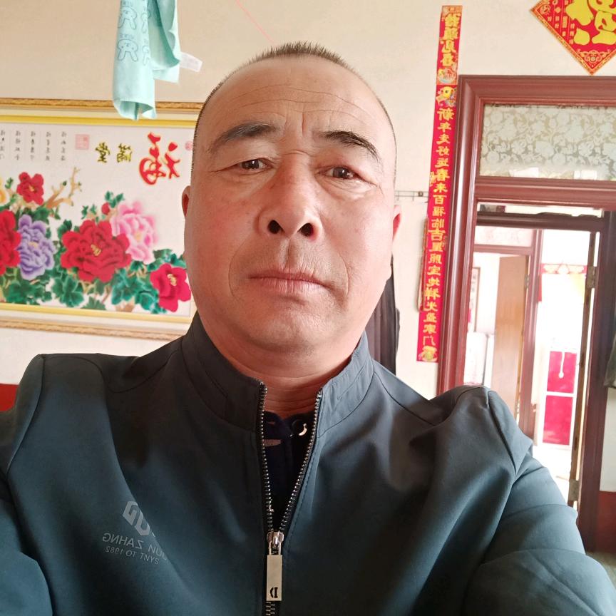 《花前月下 》