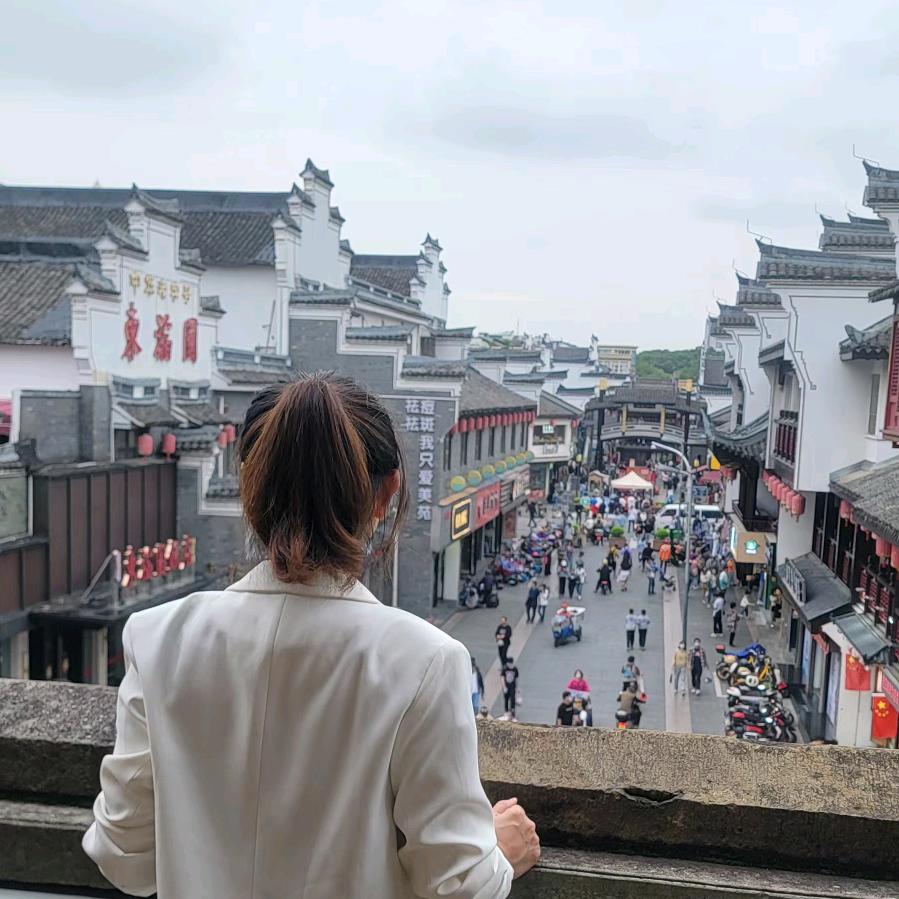 慧姐房产+金挚电器古磉街5号