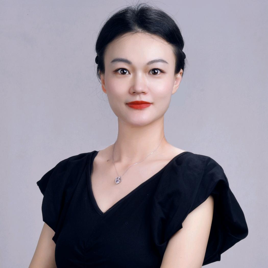 钢琴晶晶老师