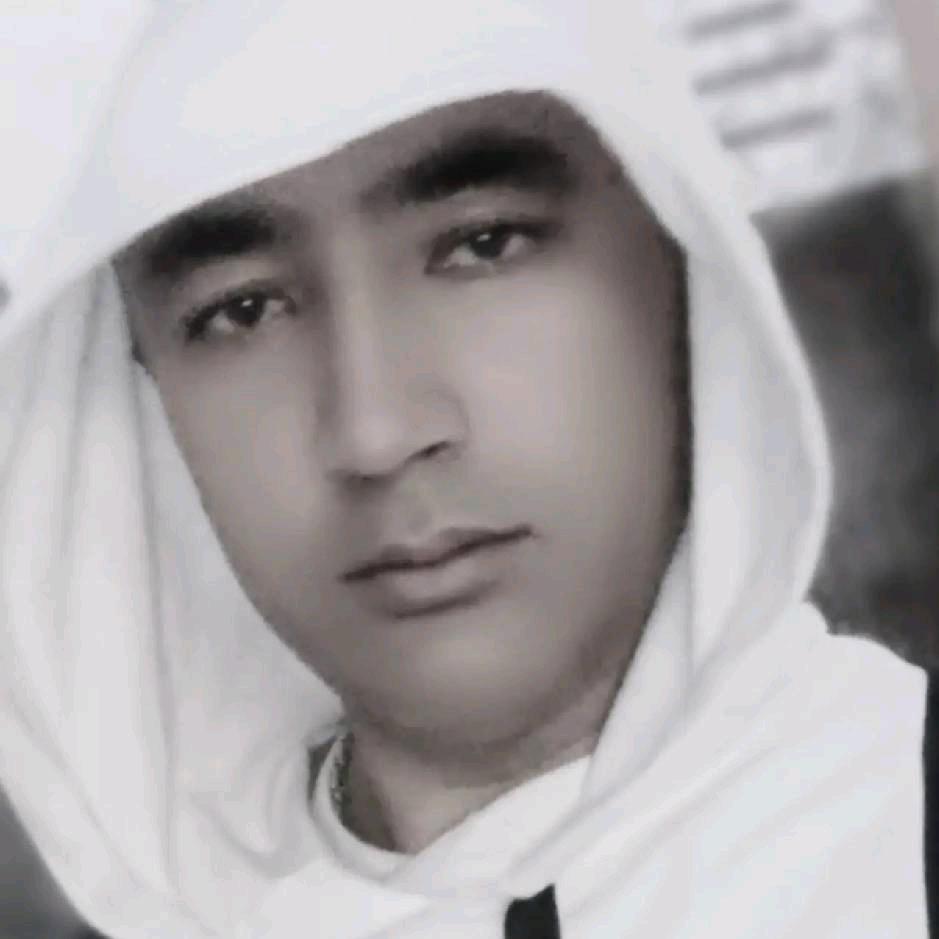 🖤᭓꯭  يەنە مەيلى 🖤