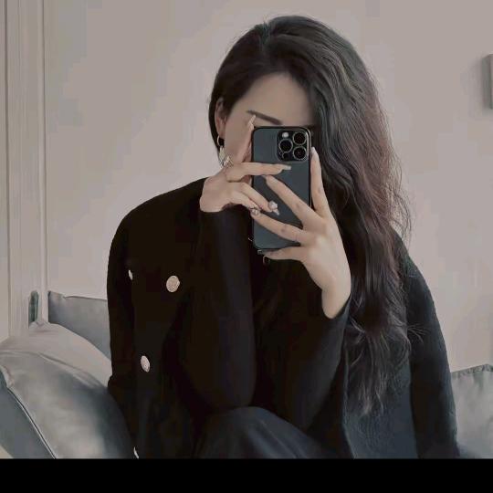 @七柒