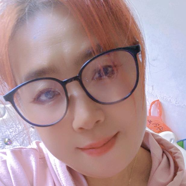 老秦家傻丫头👩👩