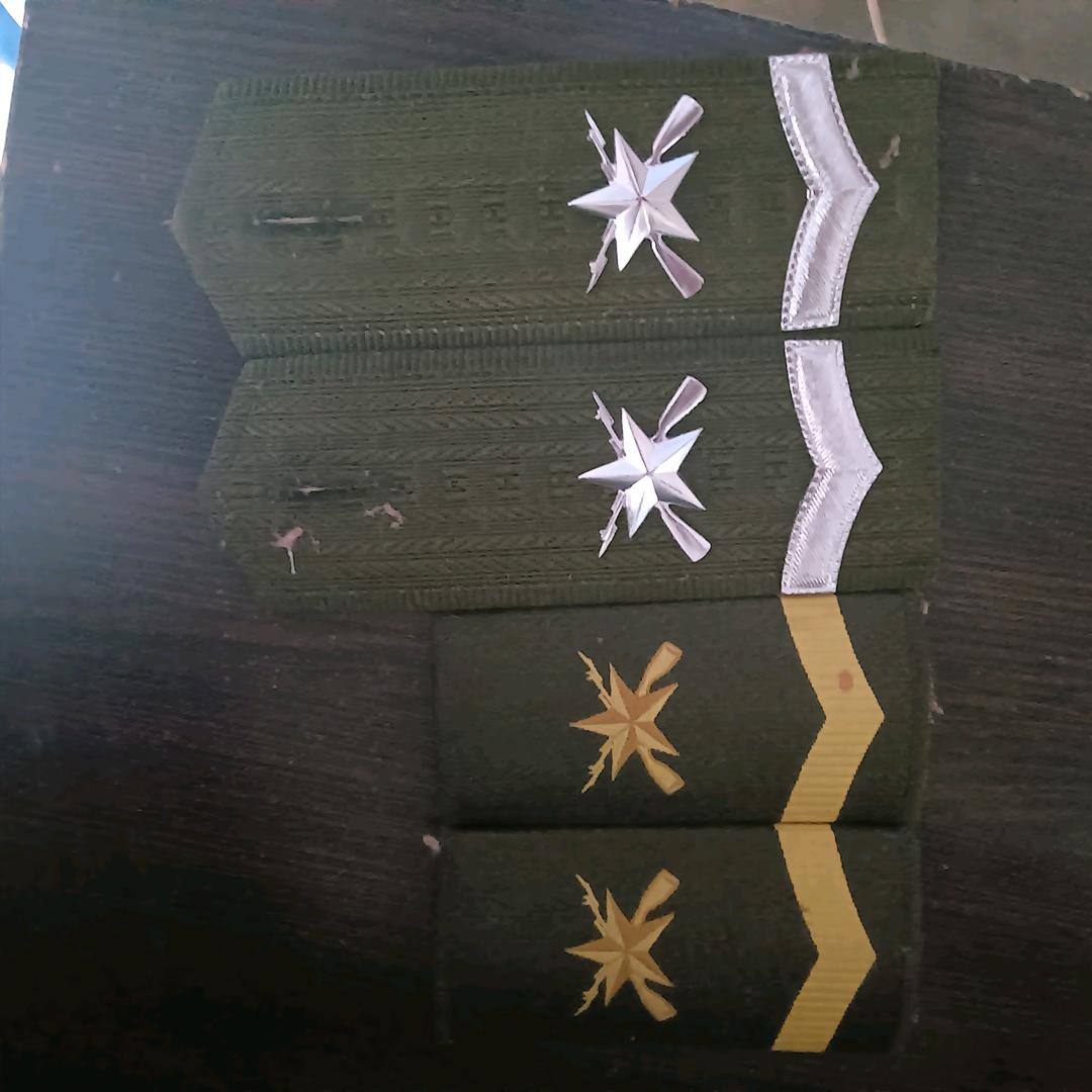 用户2135542046028