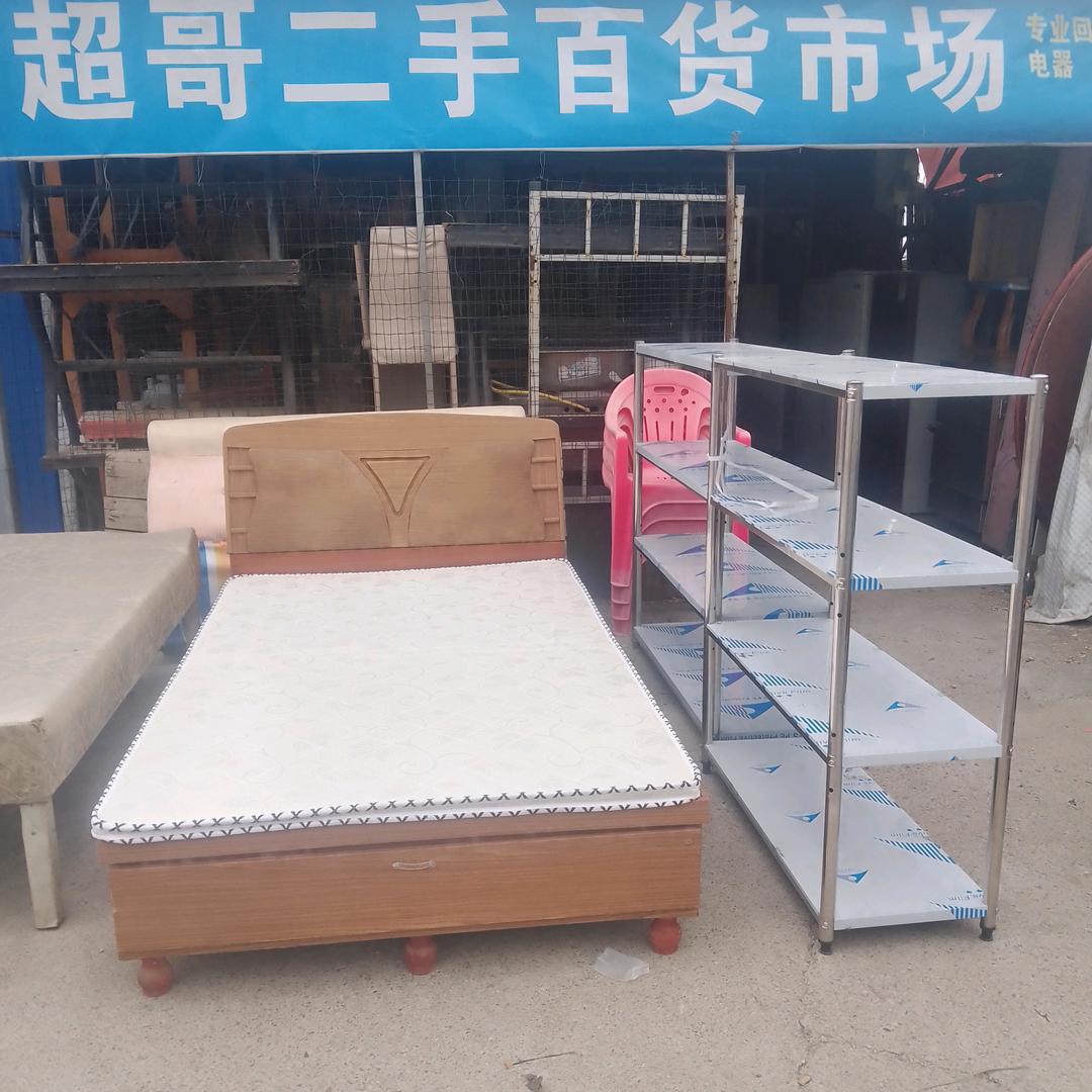 超哥旧货市场