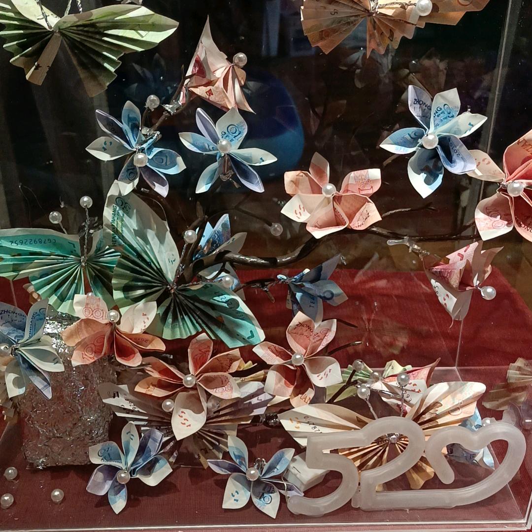 花店后奶奶红白喜事一条龙服务