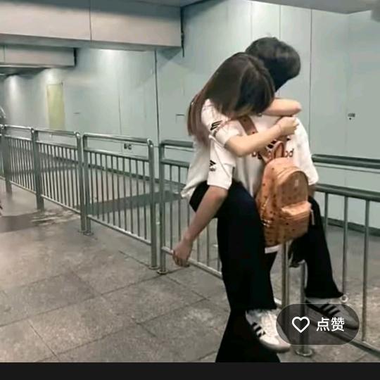 微笑倾城🌹🌹🌹🌹