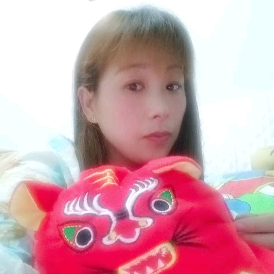 丫头，红红