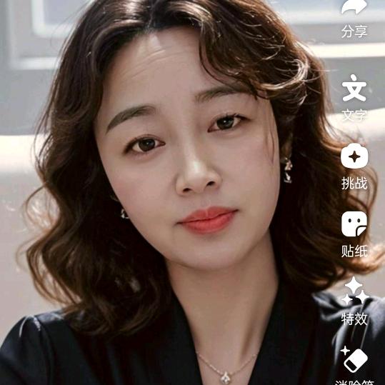 @(被丢在半路上的爱笑的姐姐)