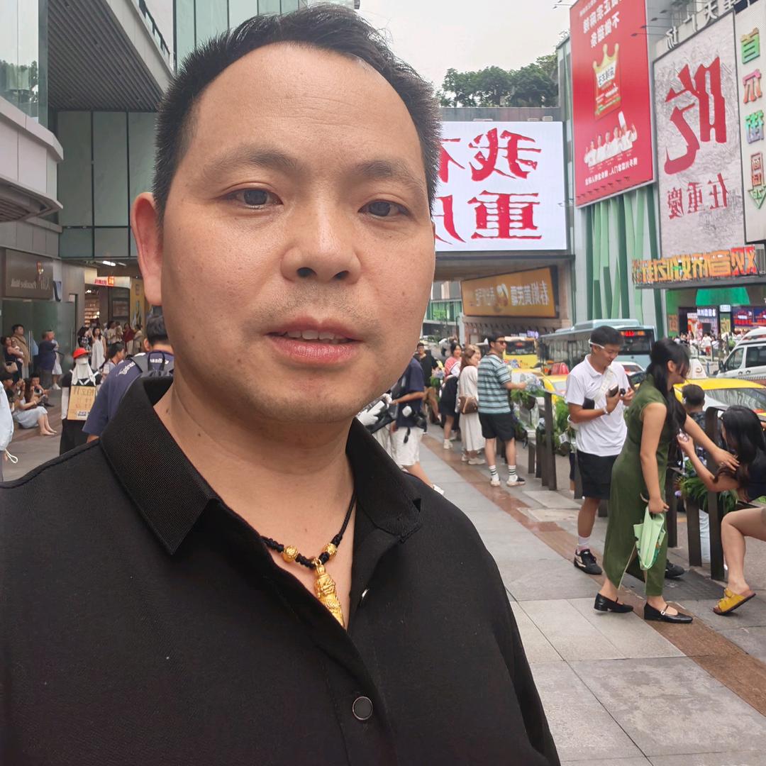 二手大叔张二哥