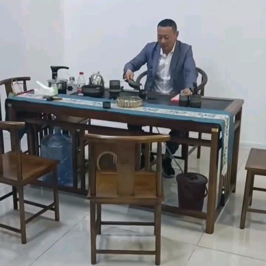 独自一人走天涯