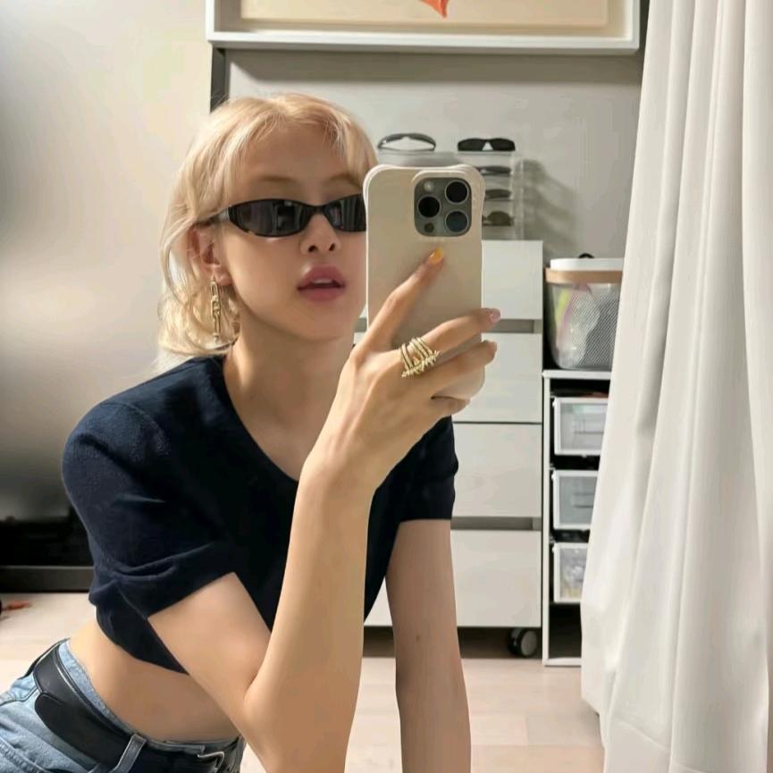 Roséℳᥫᩣ