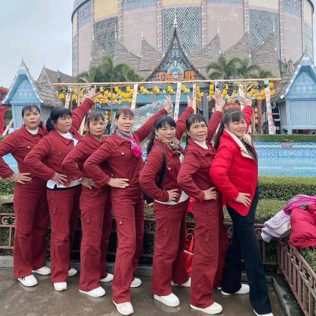 山新阳光舞蹈队