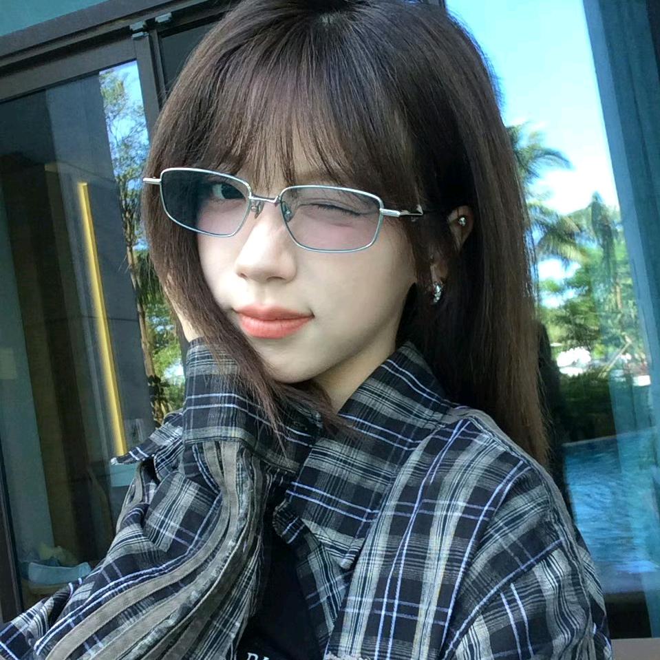 莓汁红茶卷.