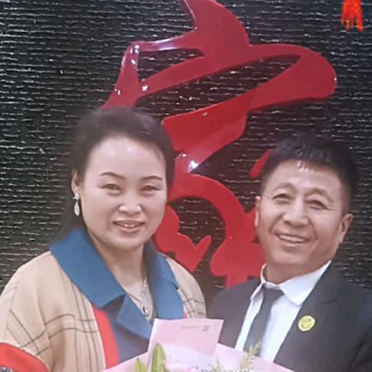 郁贞茂…吉林（东广场）