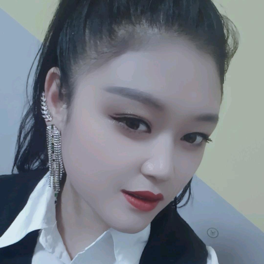 彩虹少女