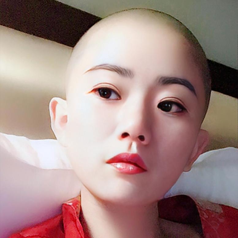 彩色新空