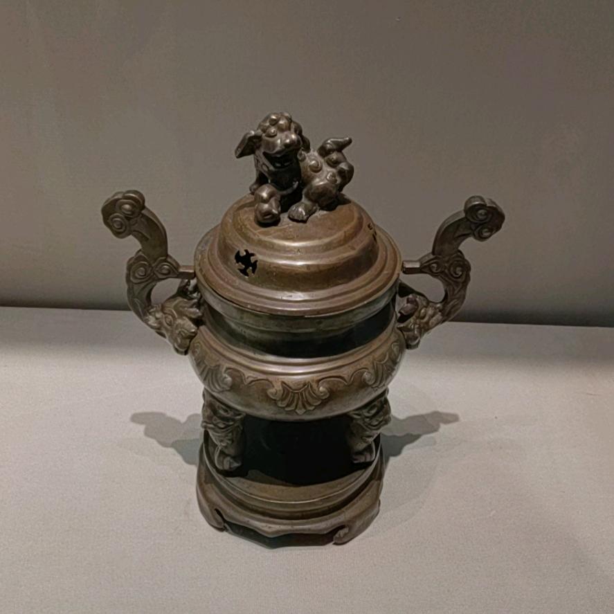 莫听穿林打叶声