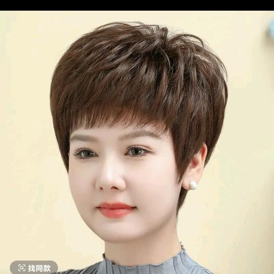 微胖的女人