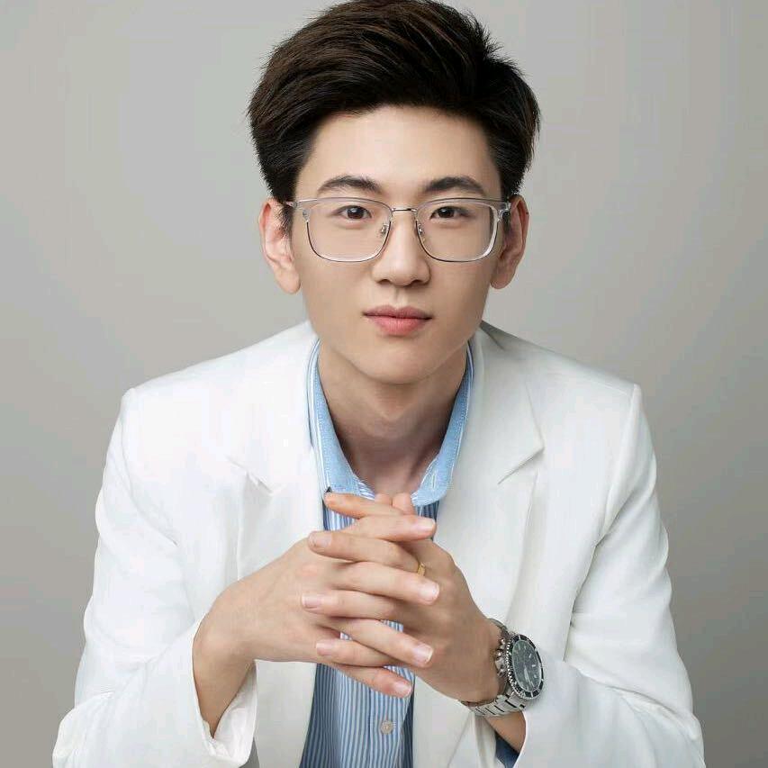 侯少珠宝一号店