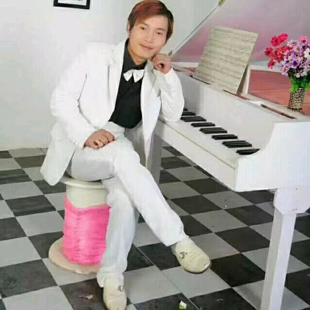 摇滚歌手之星，舞蹈之王，《郭新》不服来战