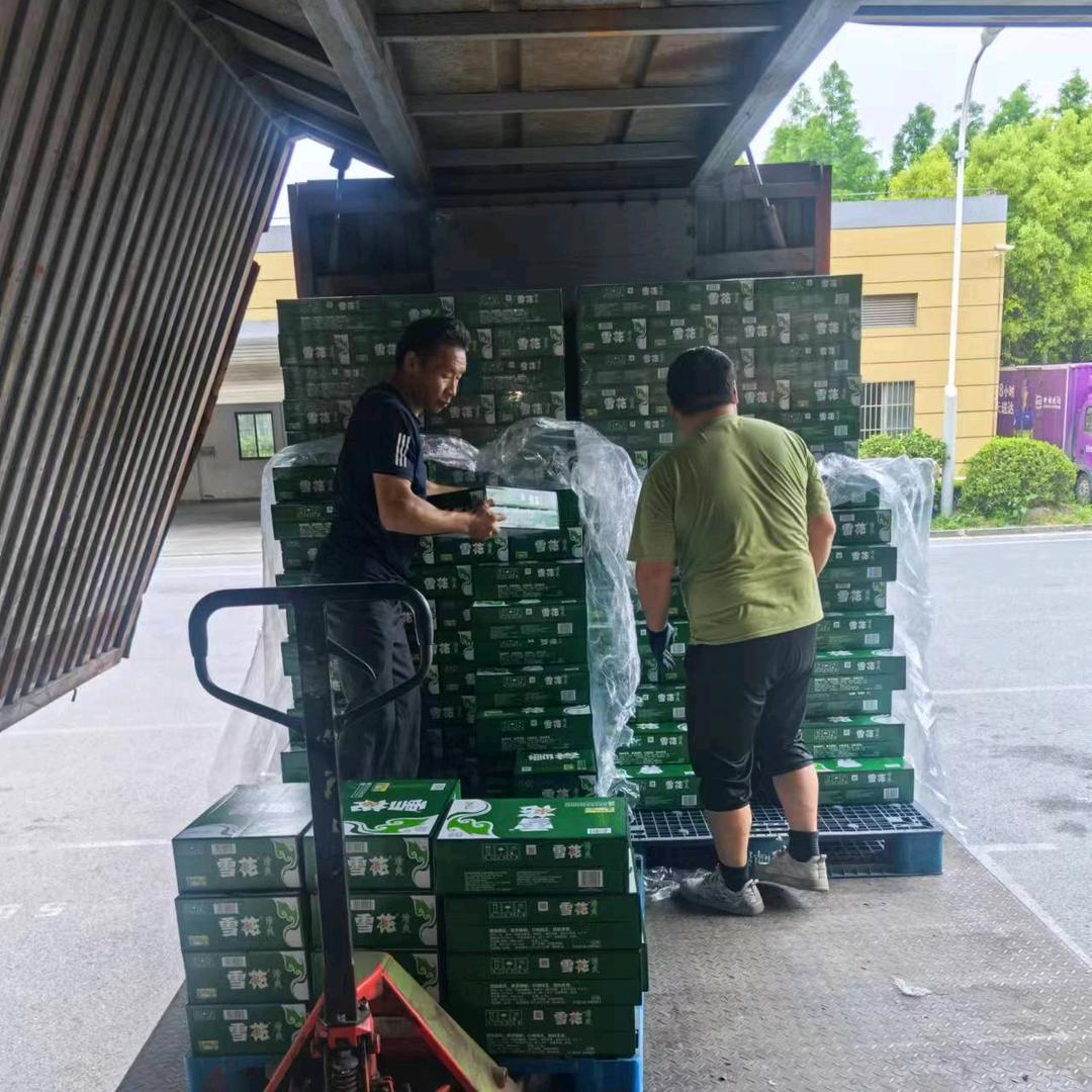 上海盛锦通物流招小件装卸工
