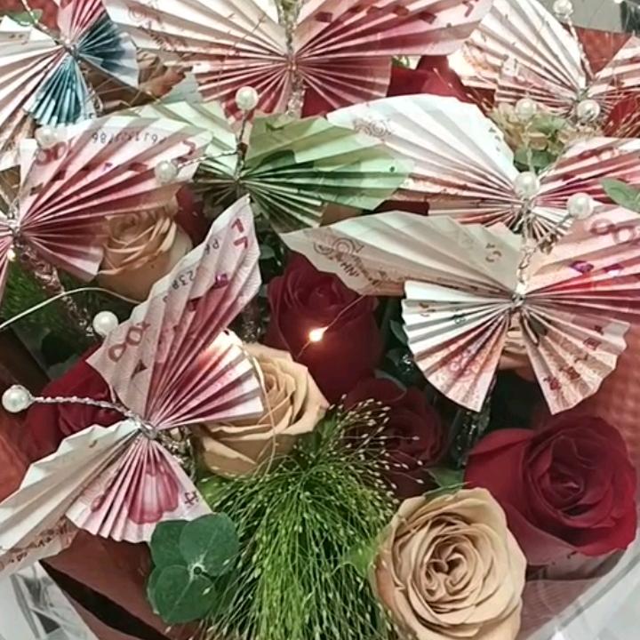 努力的每一天🌹