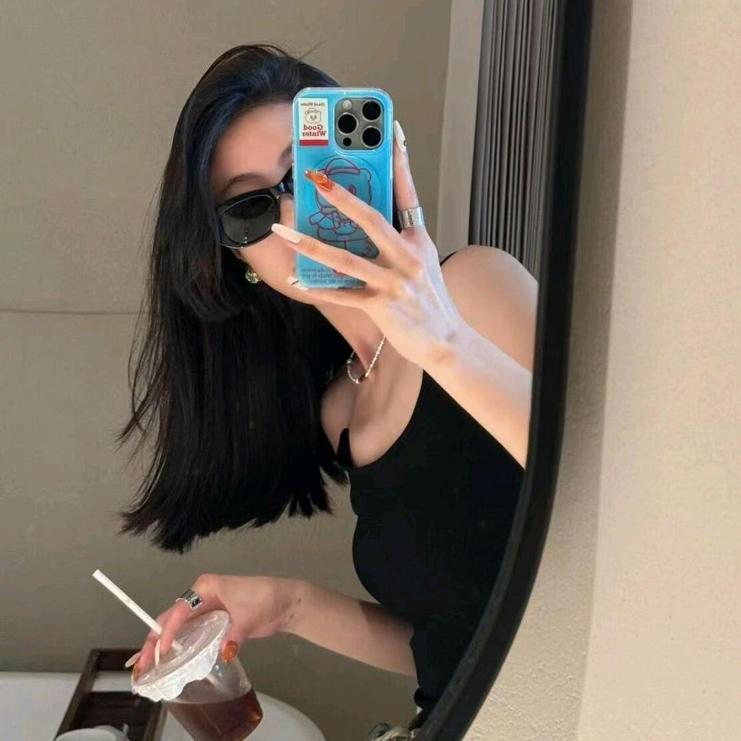 布依服装👄
