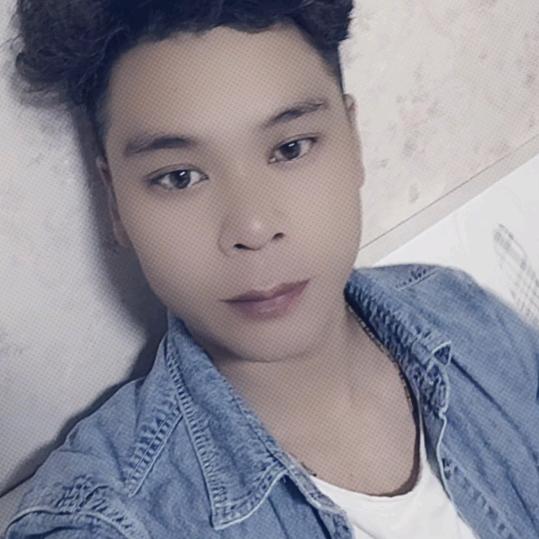 男人不需要靓仔啦……