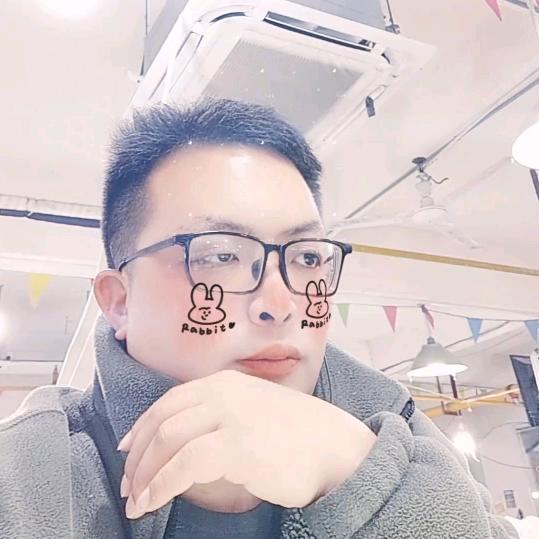 松滋飞飞（承蒙厚爱）