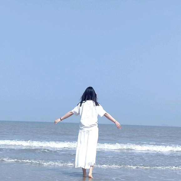 蕾啦啦（辞职待业版）