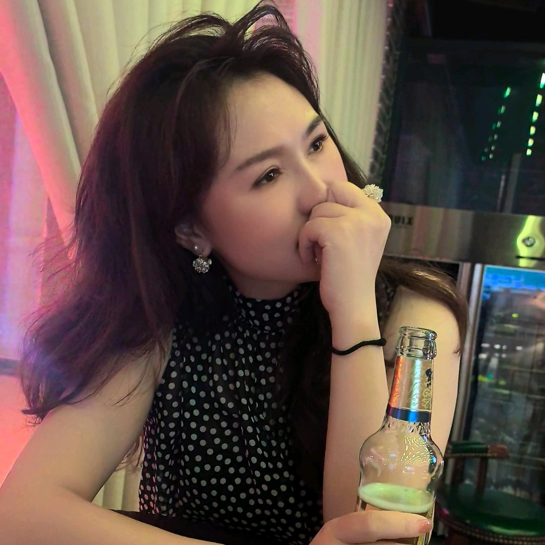 娜娜😘