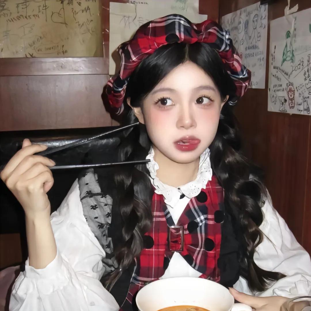 不⁴小哭包