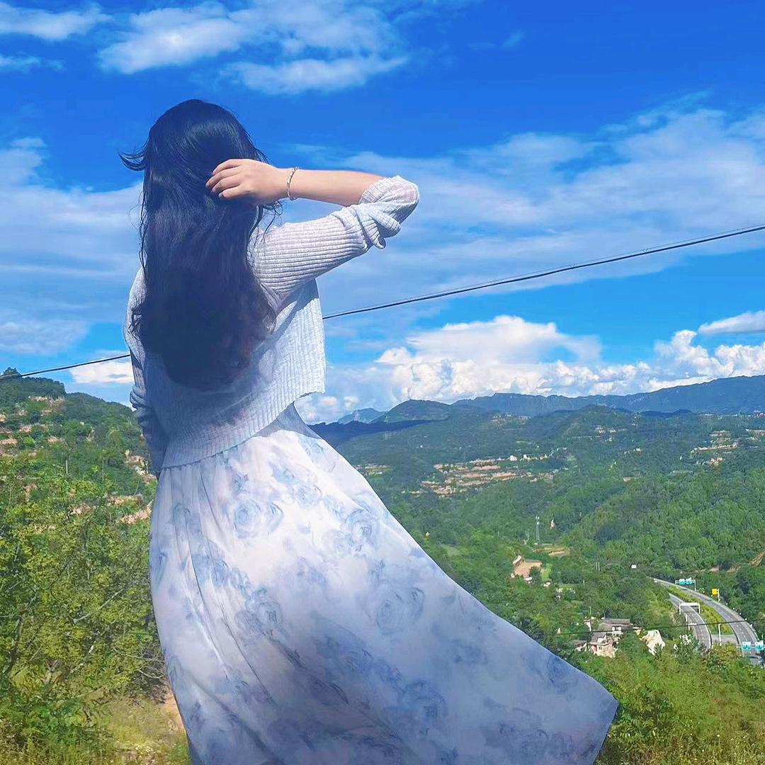 小鹿妞妞
