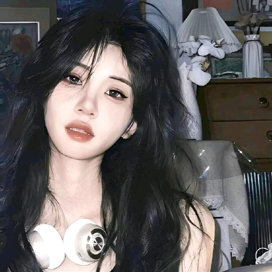 Y·༉