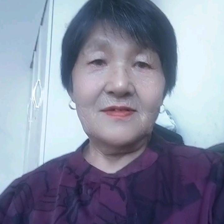 八十岁的老奶奶👵