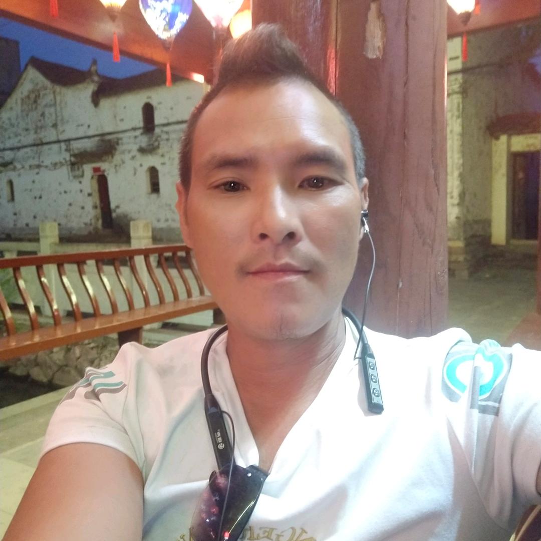 单身小哥，爱山歌