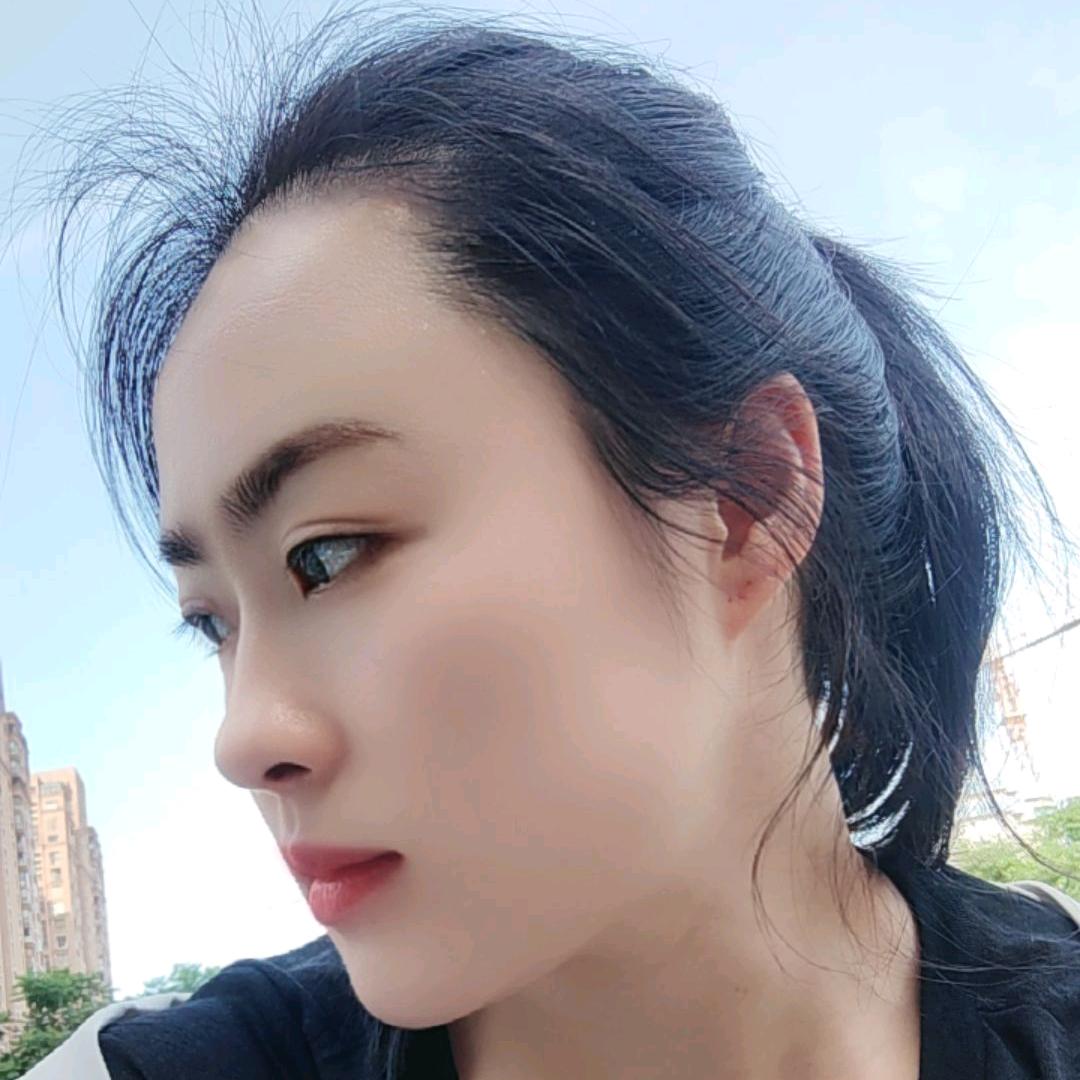 小美穿搭