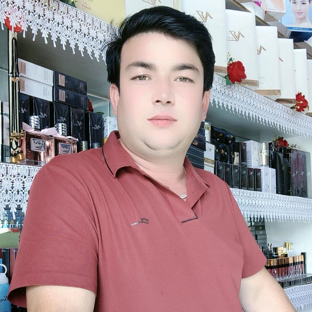 沙地尼。👩‍❤️‍👨