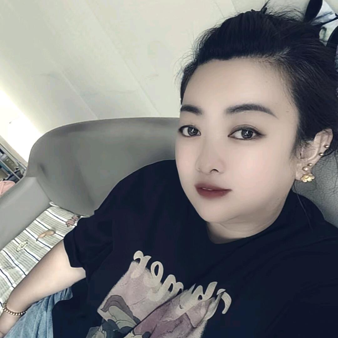 一个传统的女人🙃